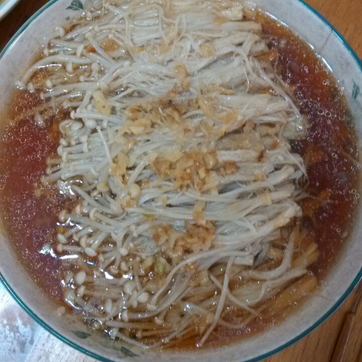 蒜蓉蒸金针菇