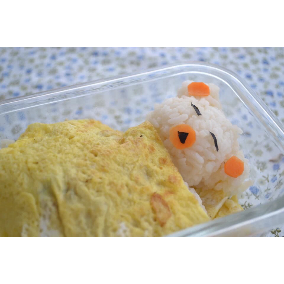 午睡的小熊蛋包饭