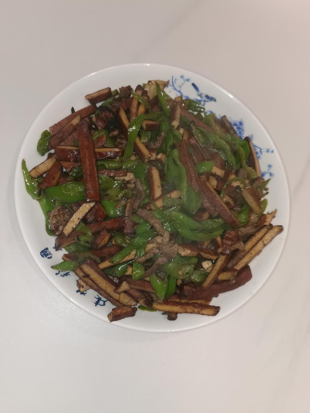 青椒炒豆干