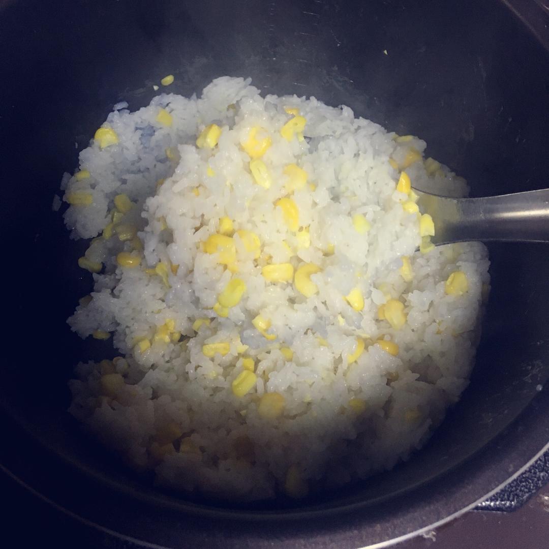 玉米炊饭