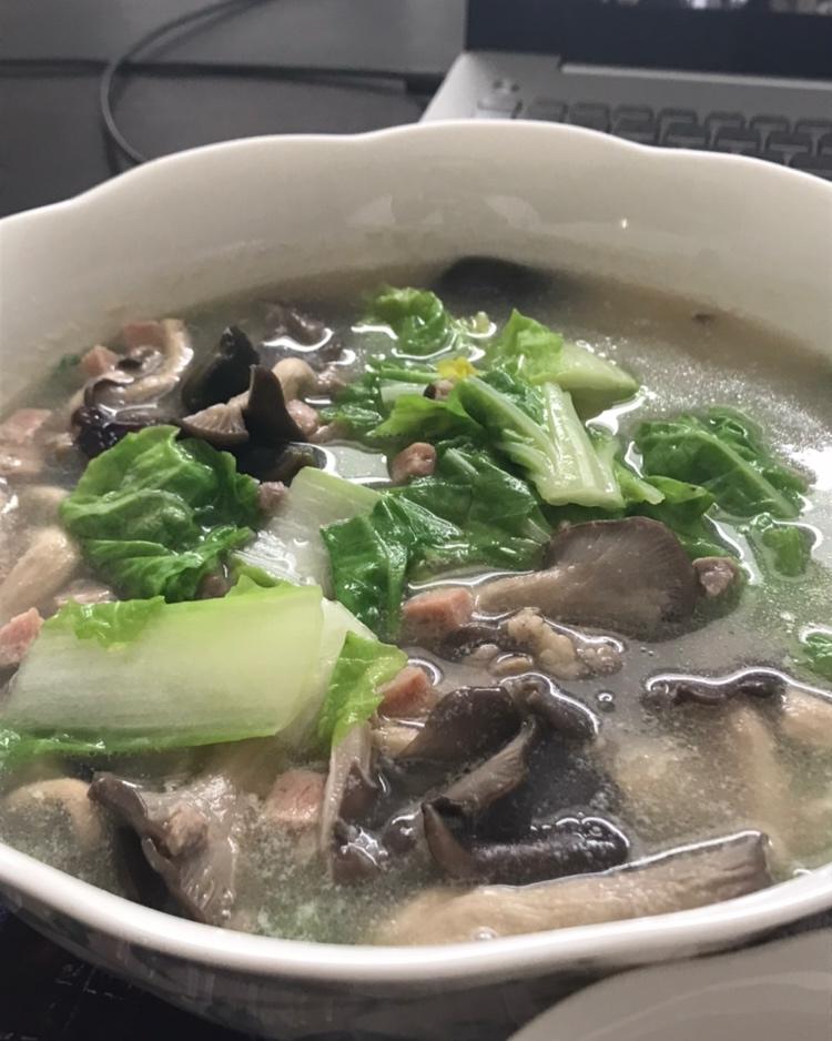 厨师长教你：“上汤大白菜”的家常做法，营养又美味