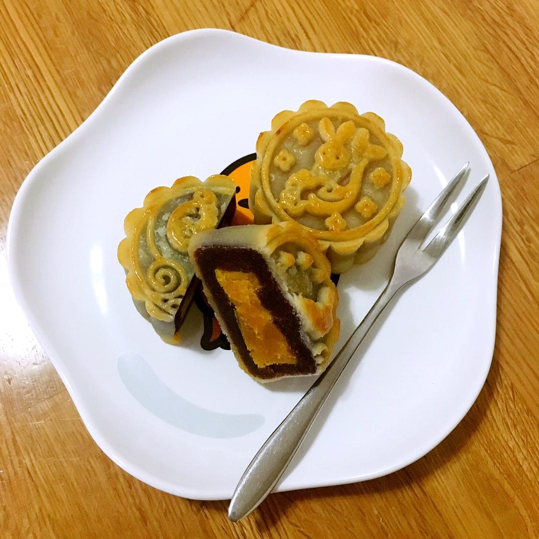 广式枣泥月饼