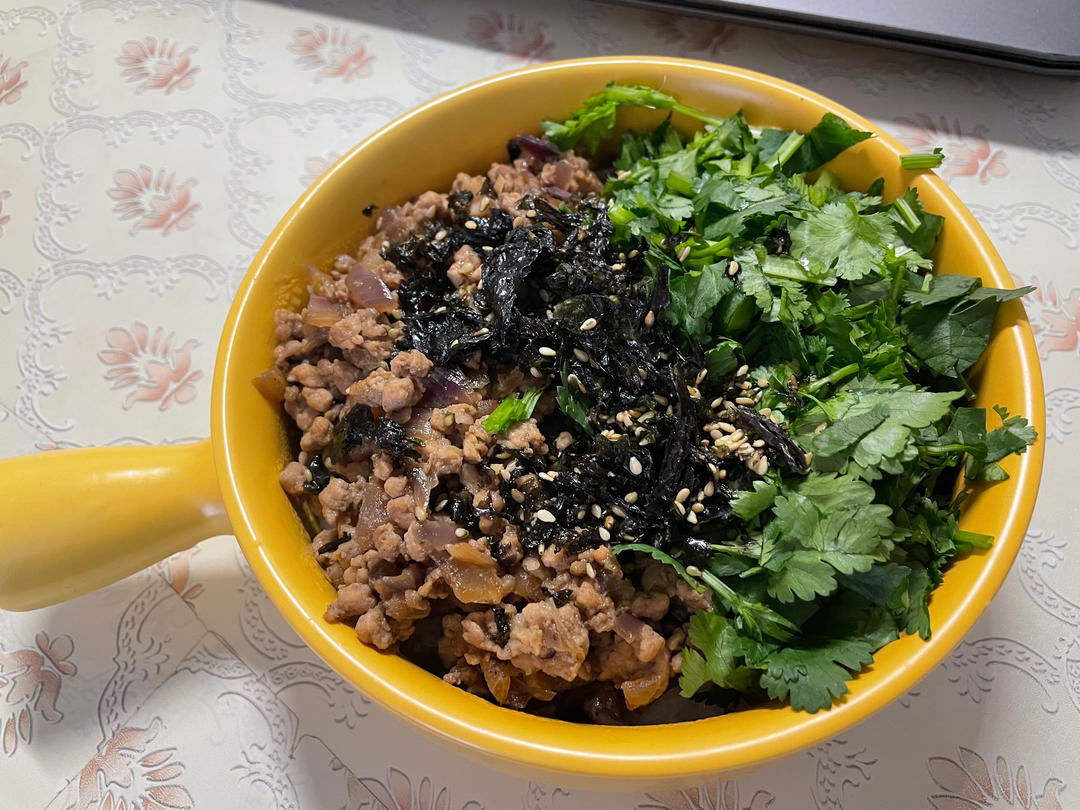 香菜肉末拌饭|一厨十好