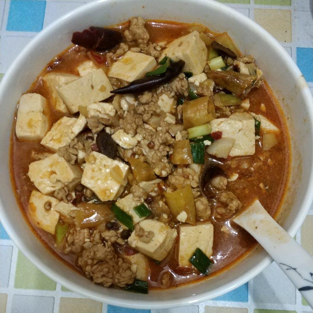 厨师长教你：“麻婆豆腐”的正宗做法，麻香味十足