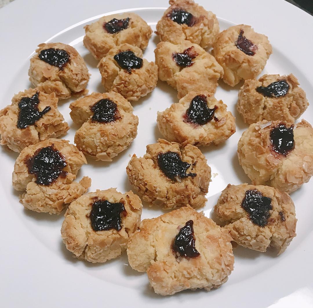 蓝莓果酱小饼干