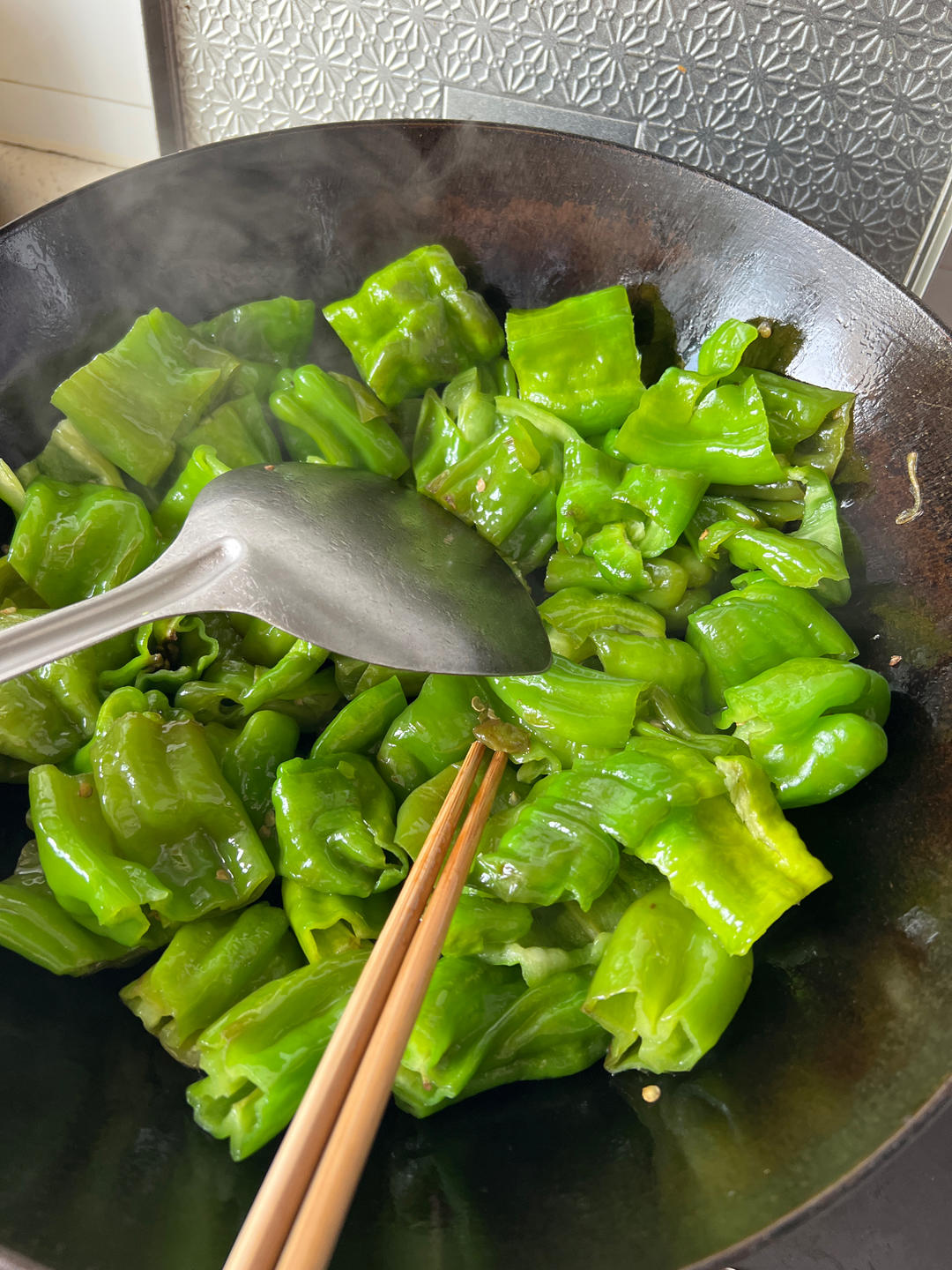 糖醋虎皮青椒