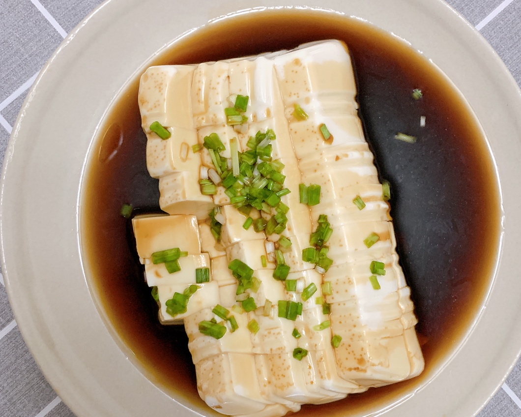 #家常菜#小葱拌豆腐的做法