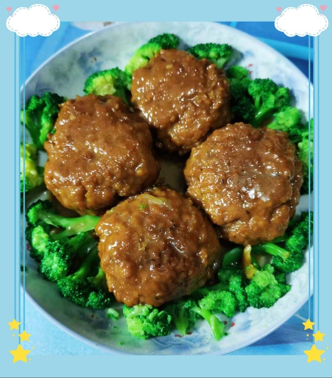 四喜丸子（红烧狮子头）