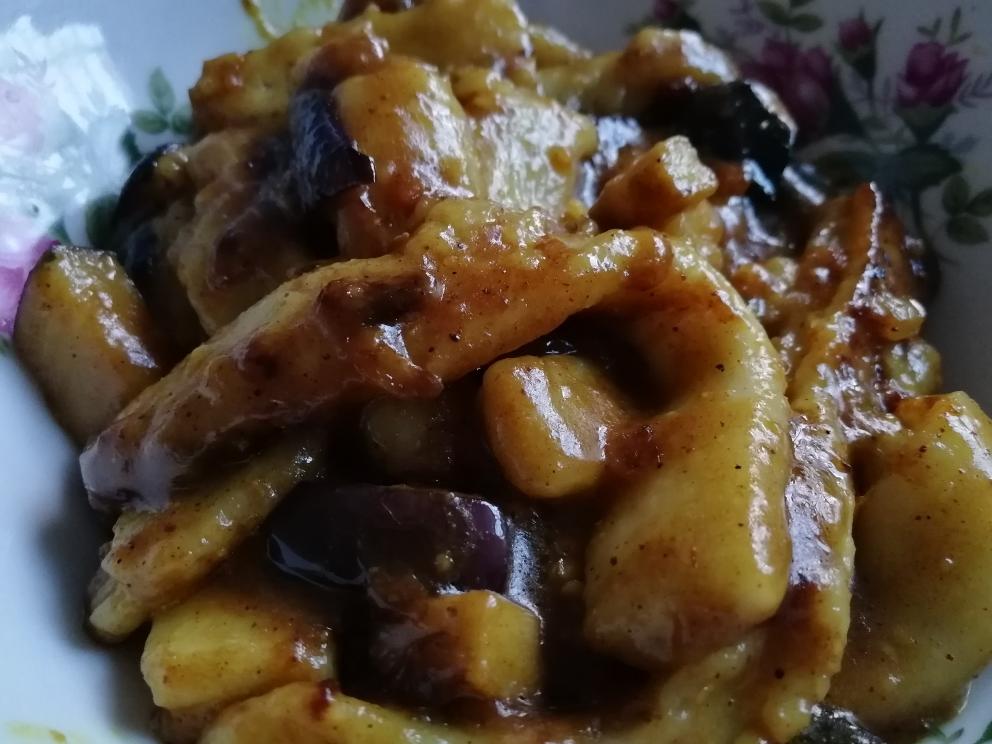 超简易茄子咖喱炒年糕