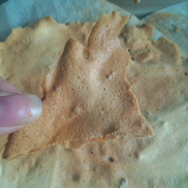 剩余蛋清好去处——杏仁薄饼