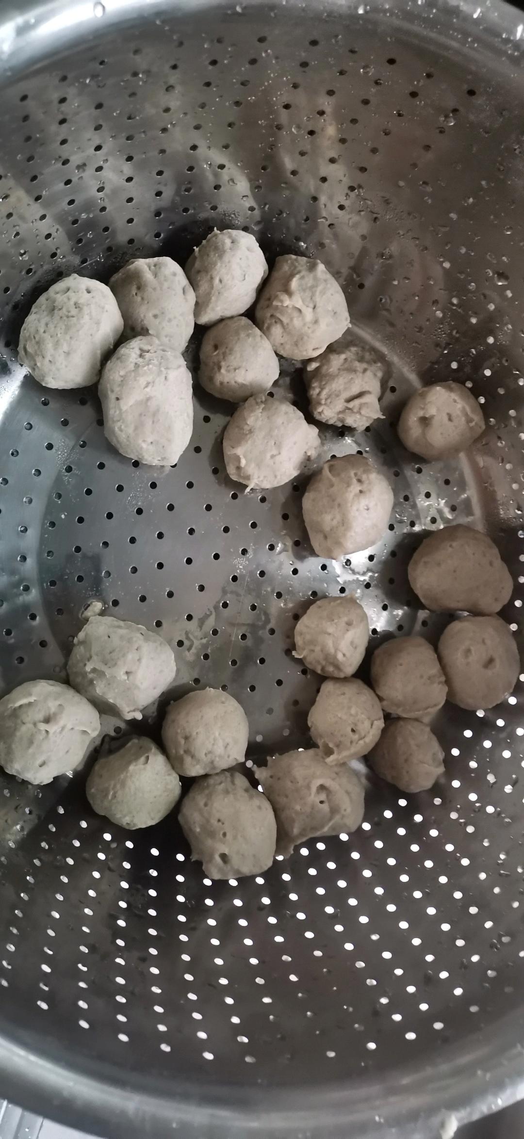 自制Q弹牛肉丸（搅拌机版）（不用手打也能上筋）