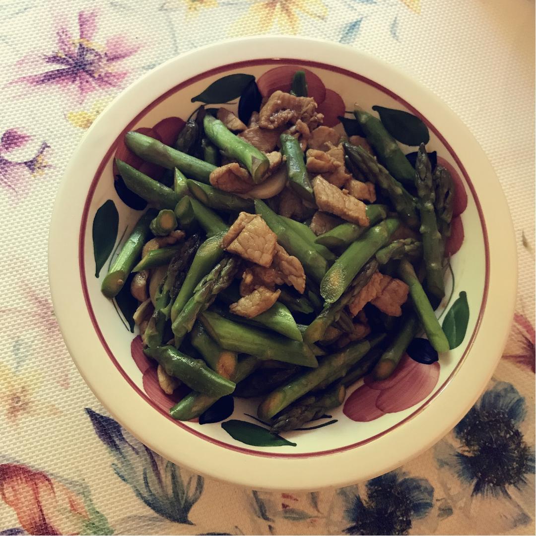 芦笋炒肉