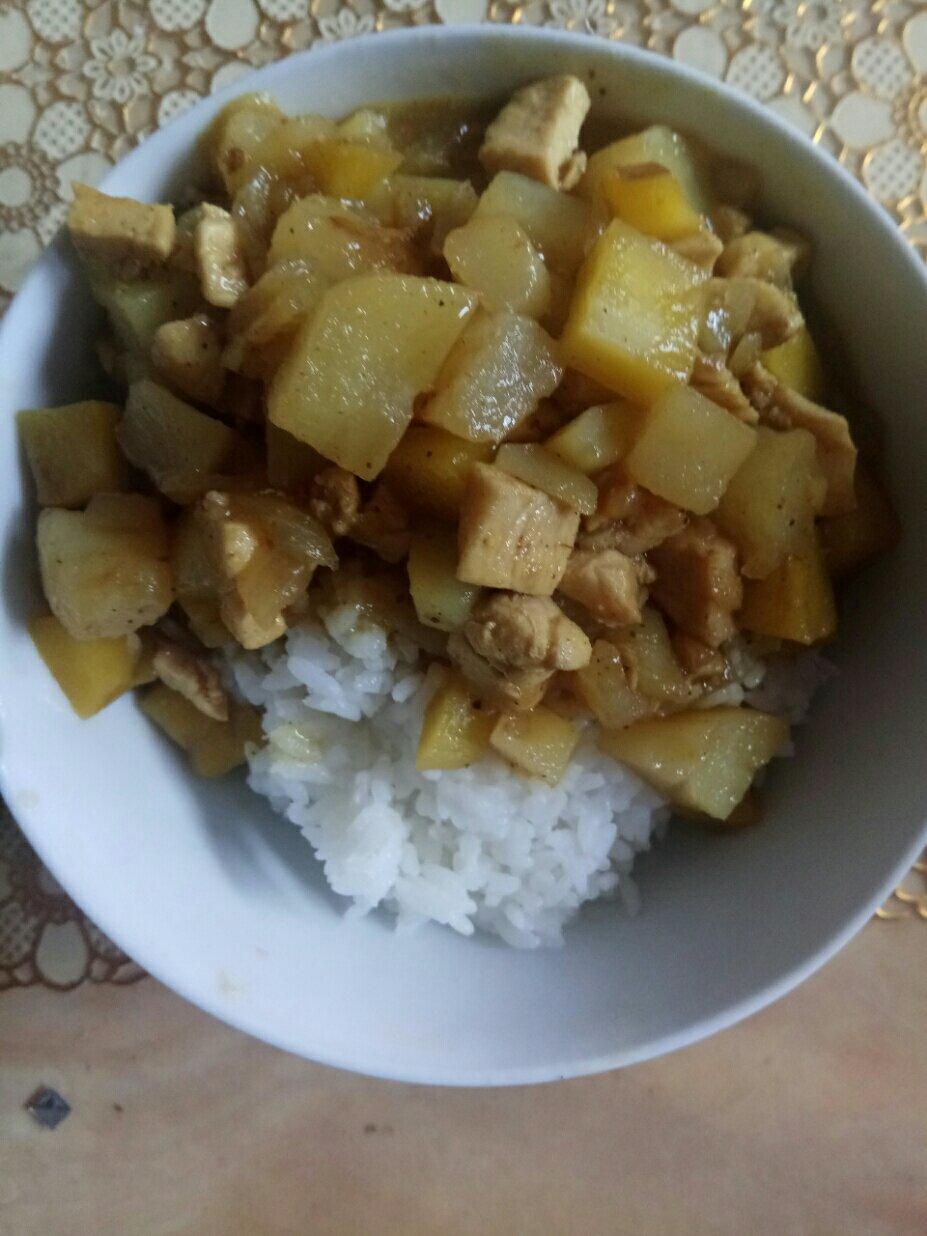 咖喱鸡肉饭（附米饭整形小方法）