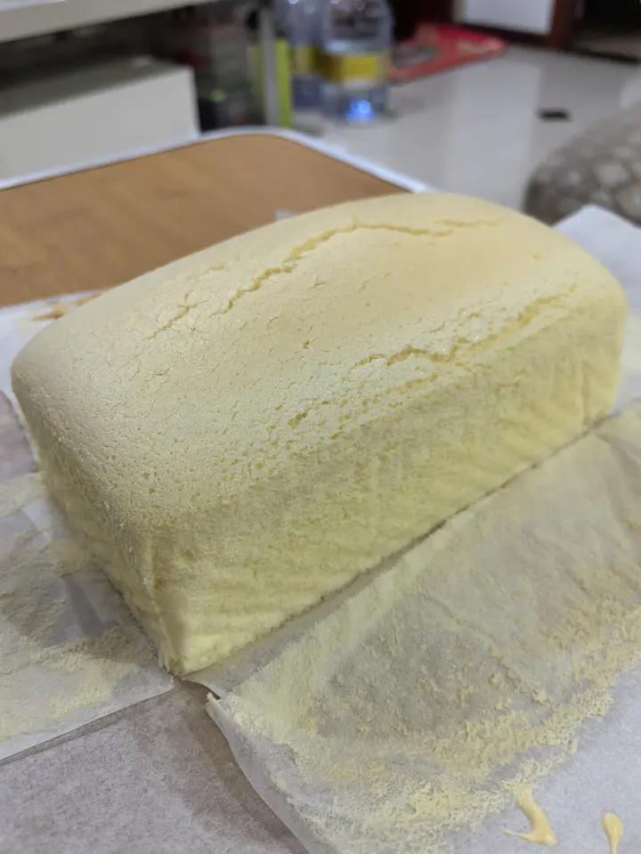 堪比柯基屁股
爆浆芝士🧀古早蛋糕