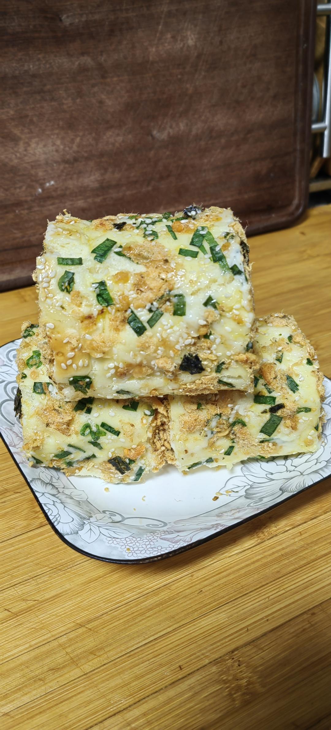 香葱肉松面包卷