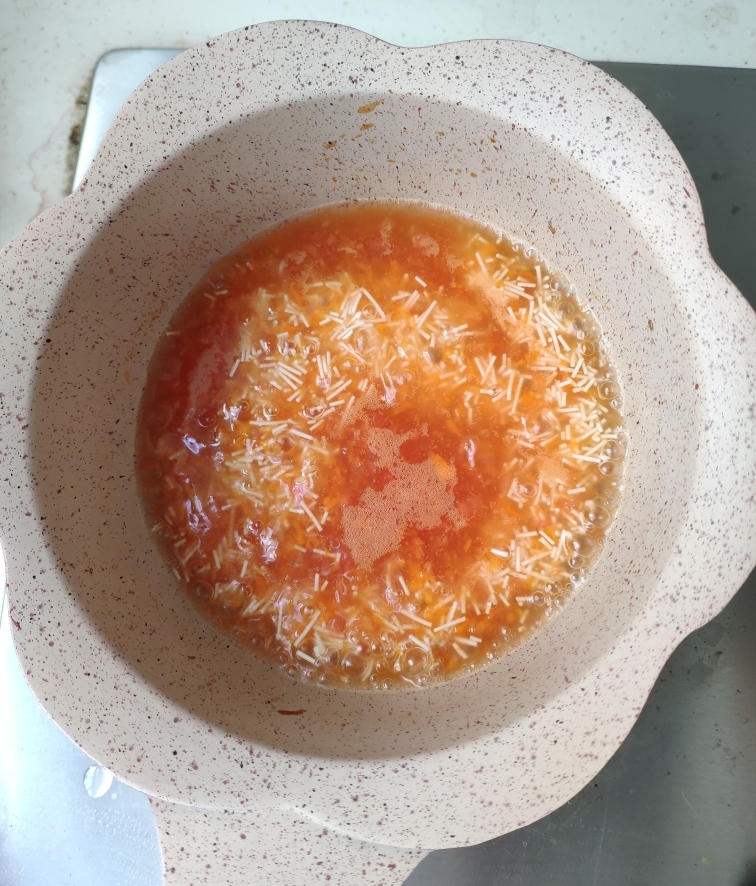 番茄胡萝卜面条（宝宝辅食）的做法 步骤9