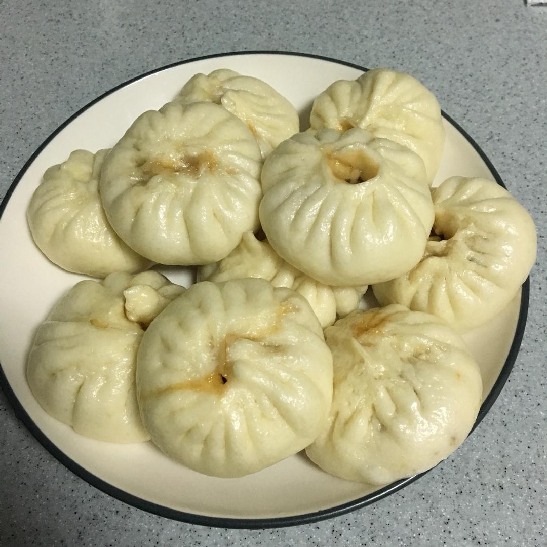 飘香肉包