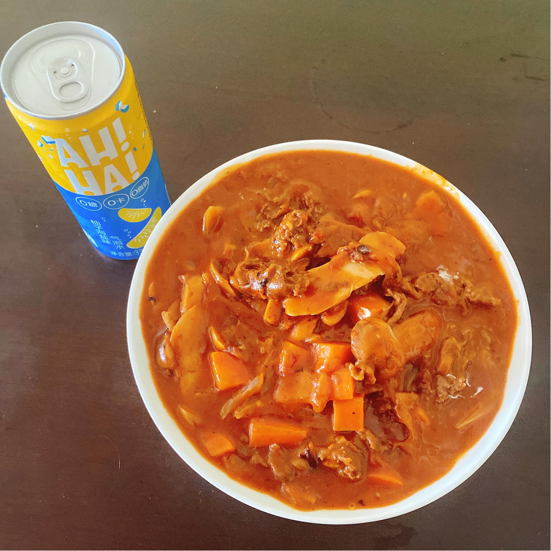 番茄红烩牛肉饭