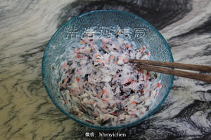 【辅食】胡萝卜香菇木耳虾丸的做法 步骤4