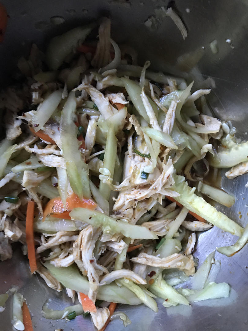 夏季清爽开胃🥒十分钟搞定🐤低脂凉拌鸡胸肉