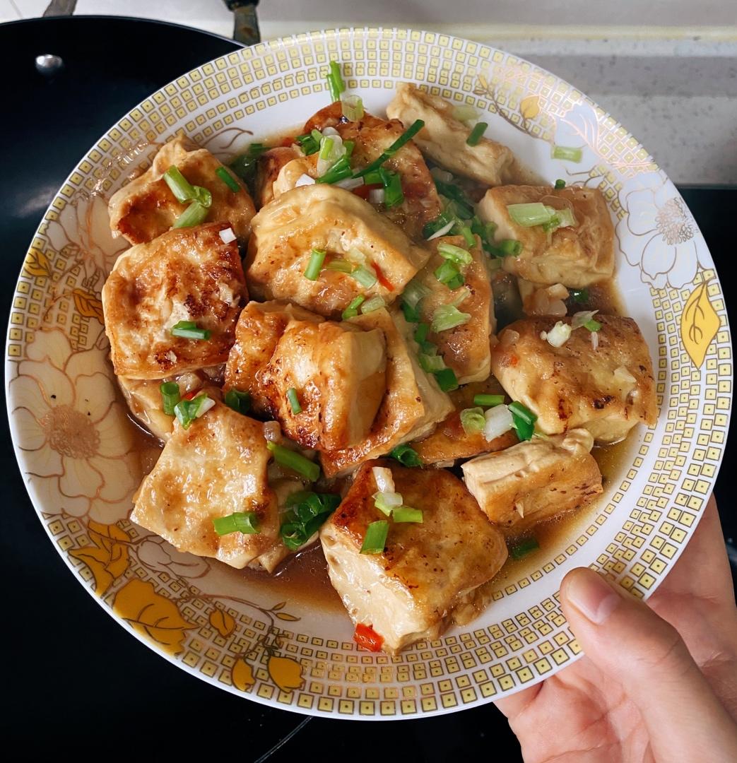 焖煎豆腐