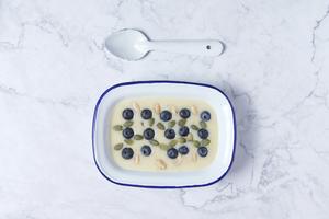 【素食爱好者】蓝莓枸杞花生酱烤小米的做法 步骤7