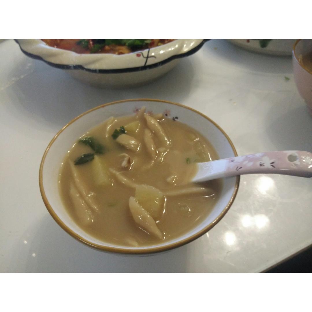 蘑菇莜面鱼鱼