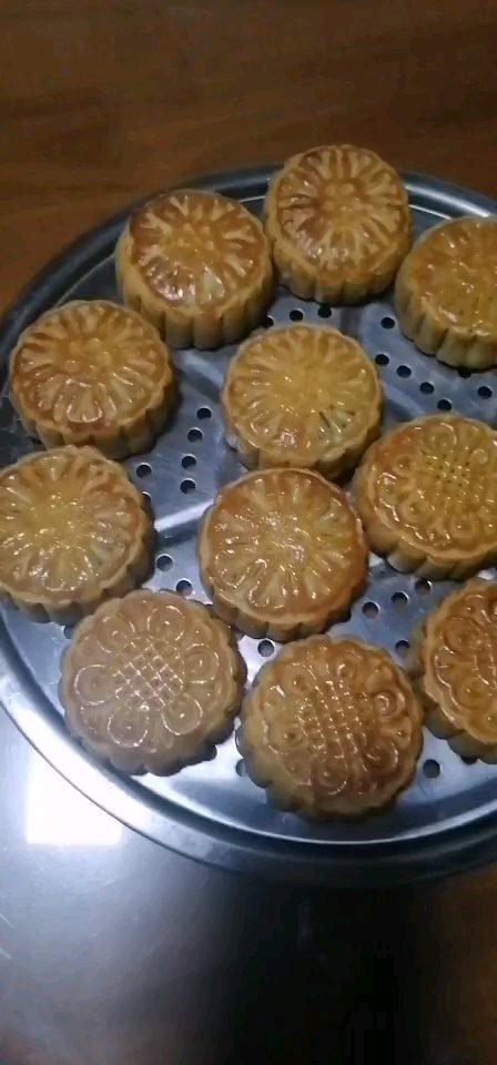 广式蛋黄莲蓉月饼（附失败原因分析）