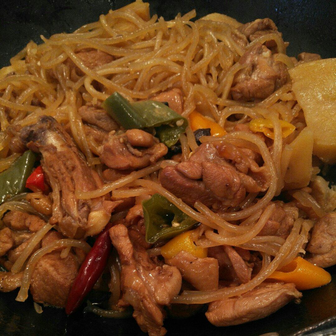 小鸡蘑菇炖粉条