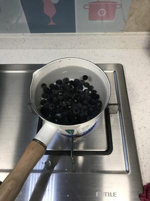 蓝莓汁&蓝莓酱的做法 步骤1