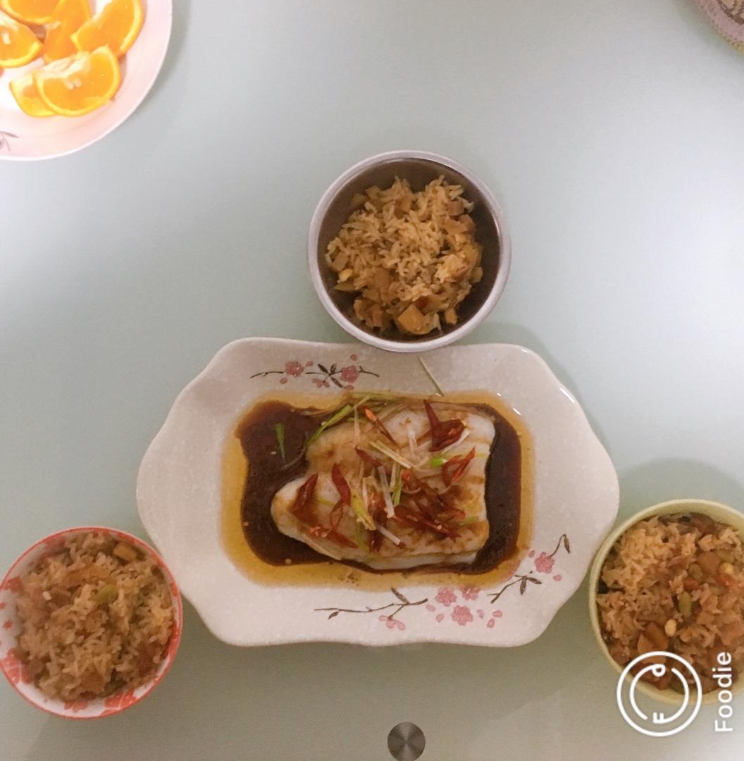 清蒸巴沙鱼（鲈鱼）