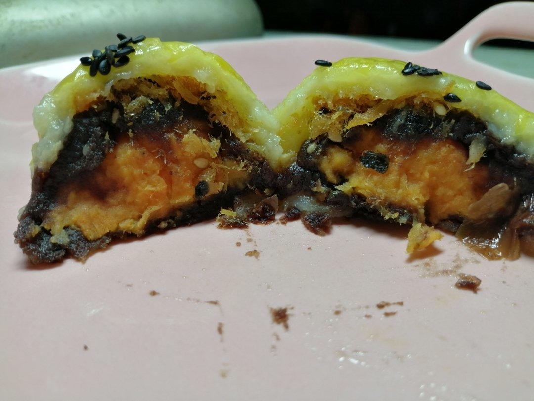 骗哭小屁孩系列～土豆蛋黄酥