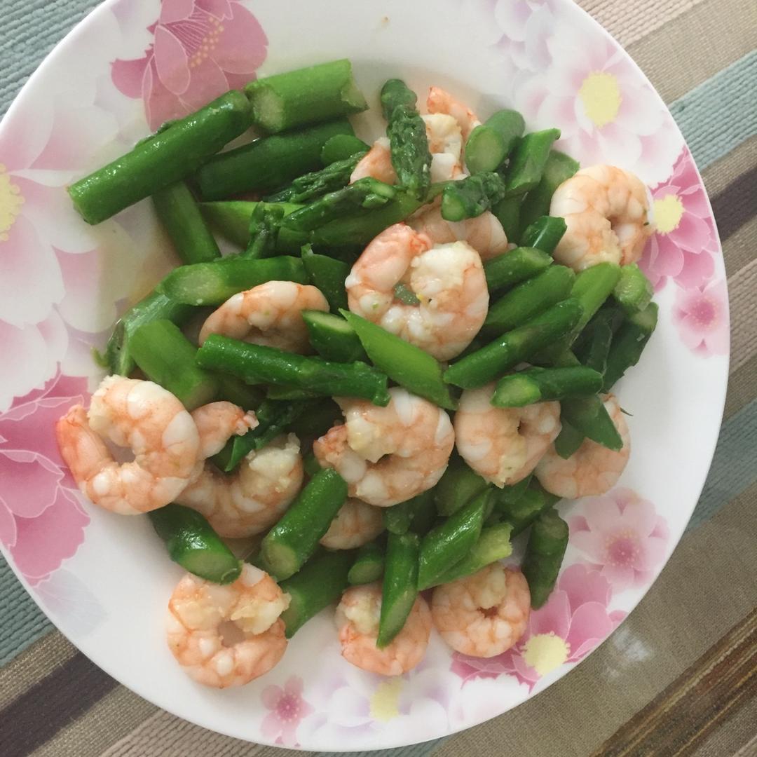清炒芦笋虾仁