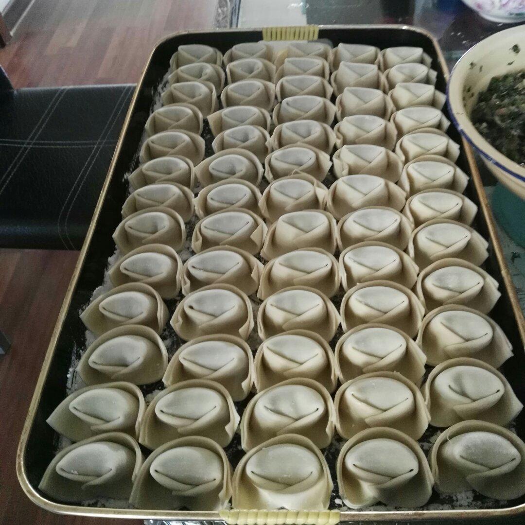 上海荠菜大馄饨