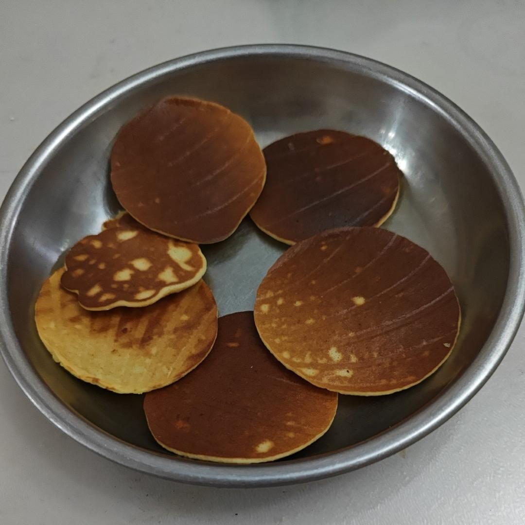 宝宝辅食：苹果奶香松饼