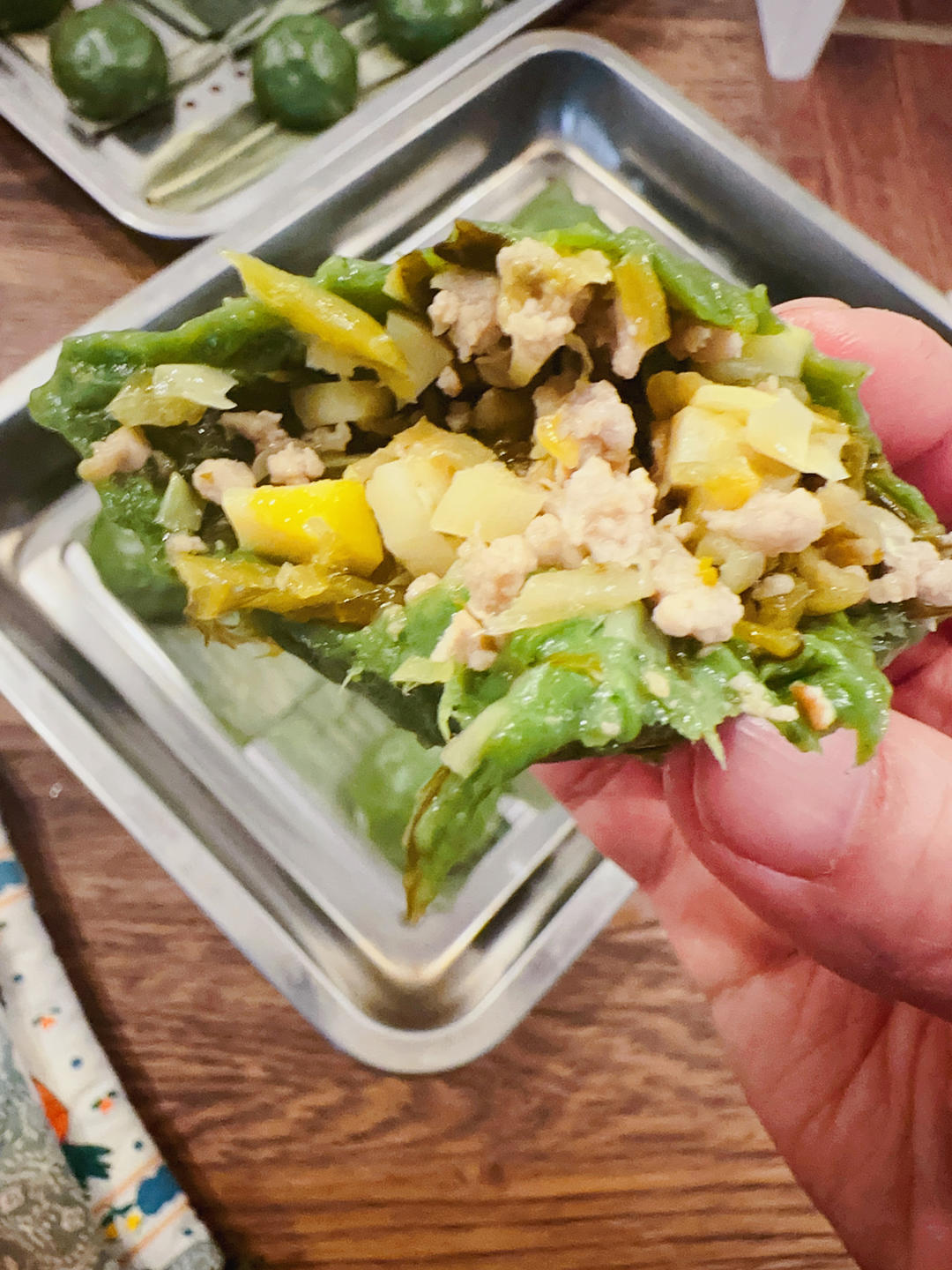 小美艾草锁边饺