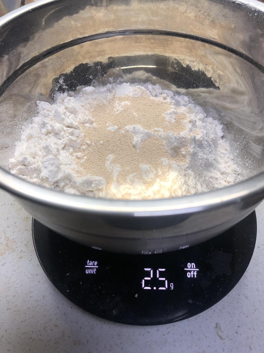 纯奶手撕吐司的做法 步骤1