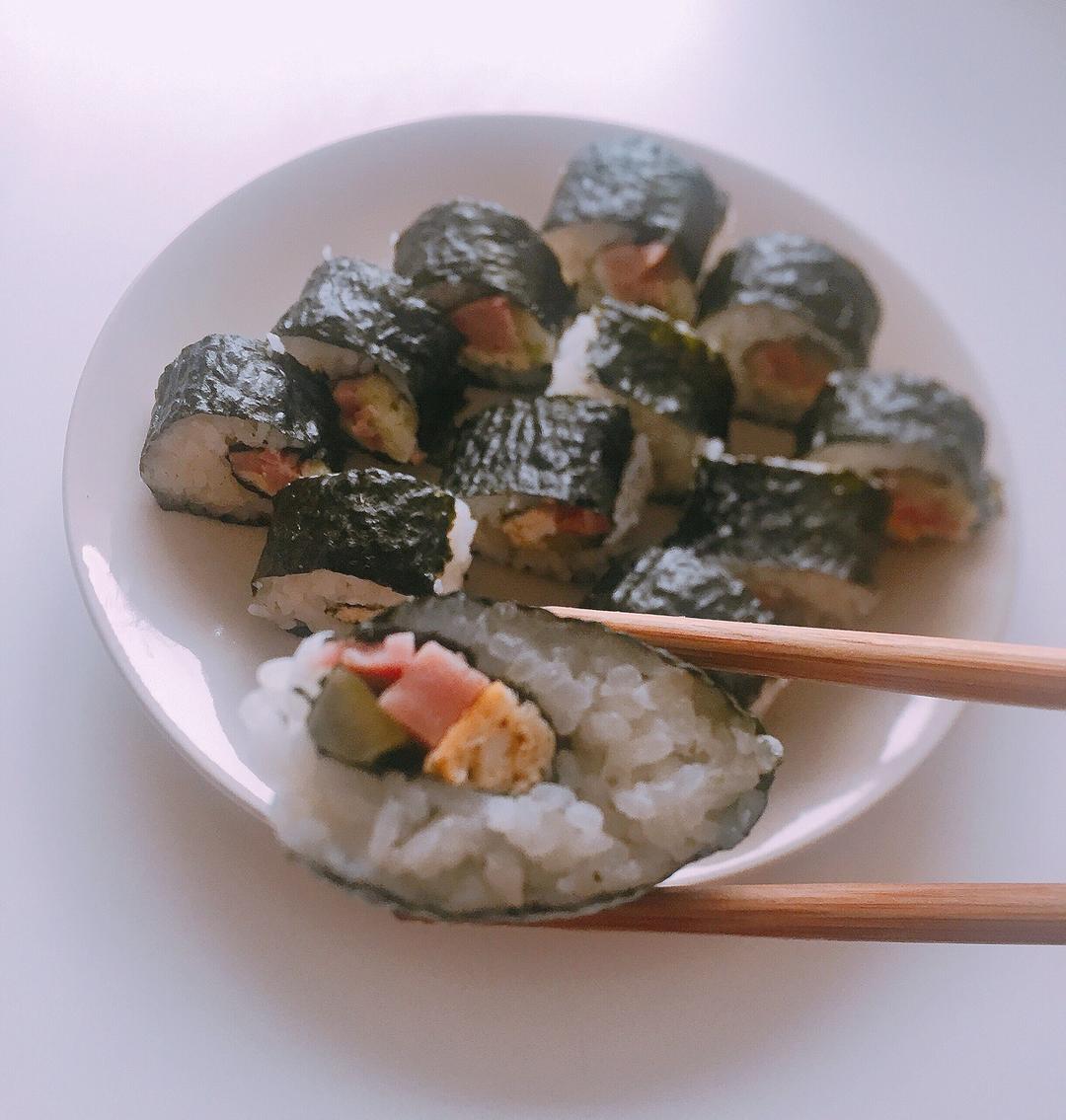 简单的紫菜包饭