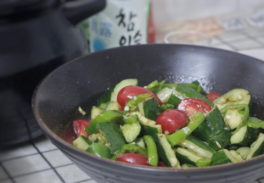 凉拌黄瓜