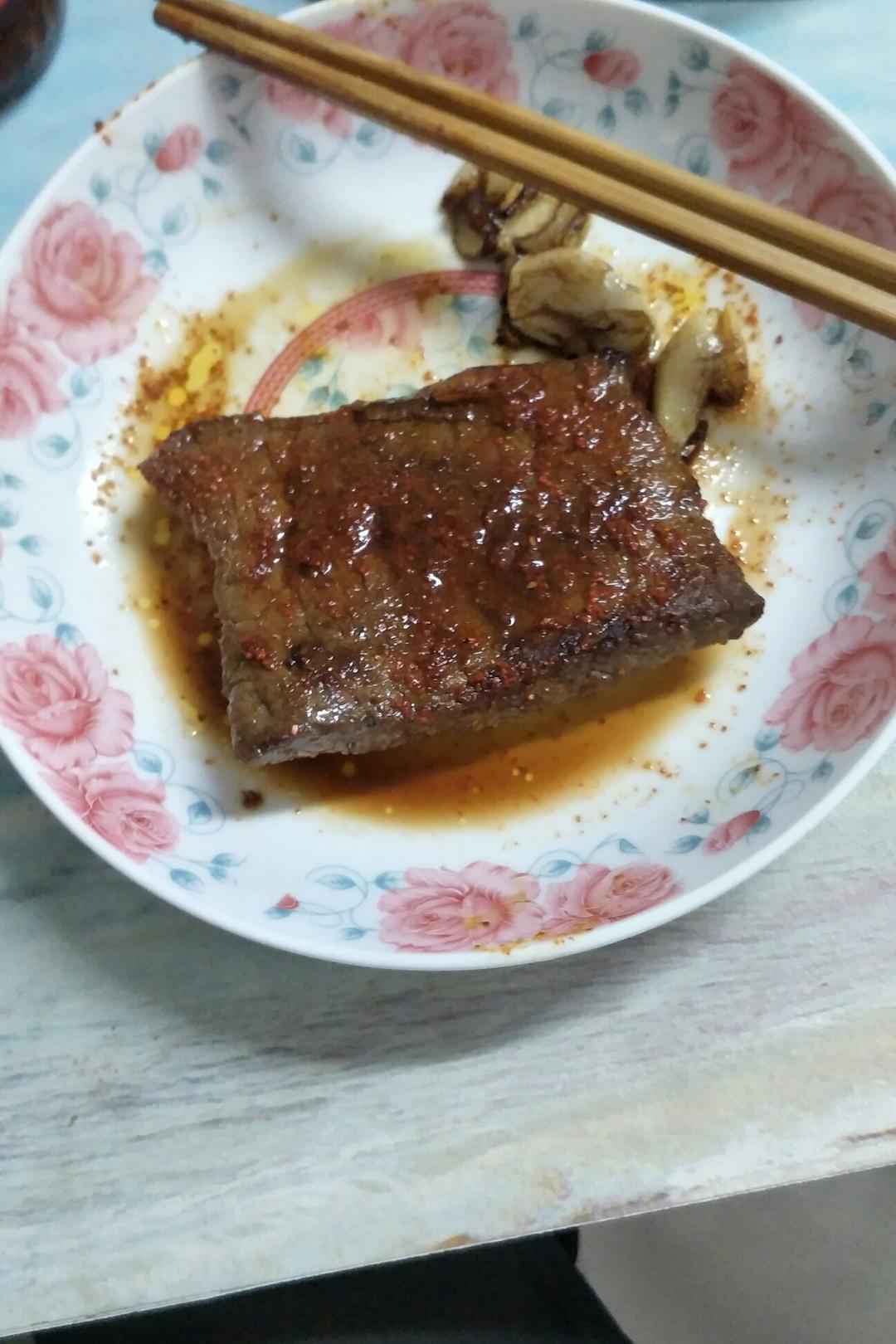 煎牛排