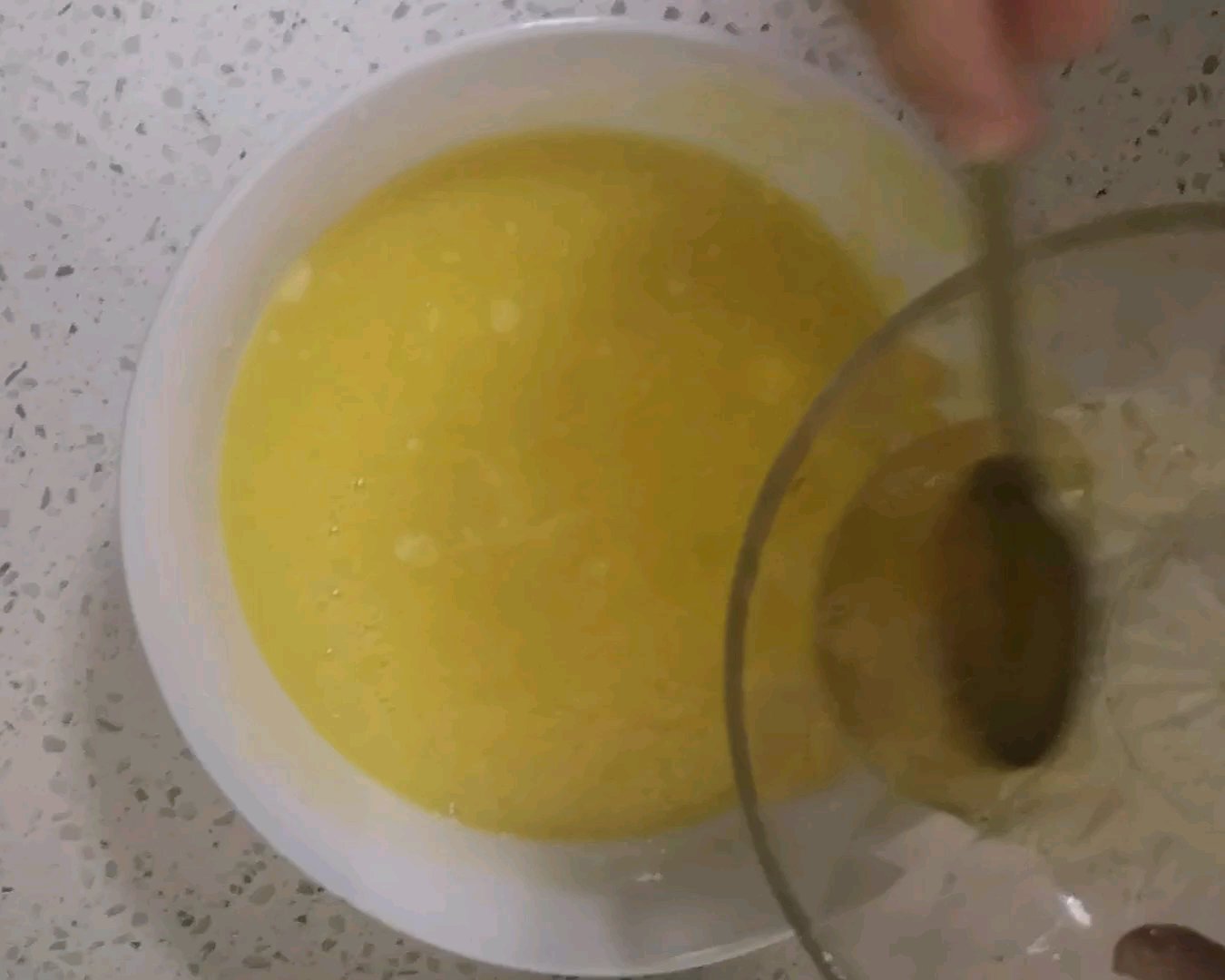 Mango yogurt Mousse       芒果酸奶慕斯💯的做法 步骤8