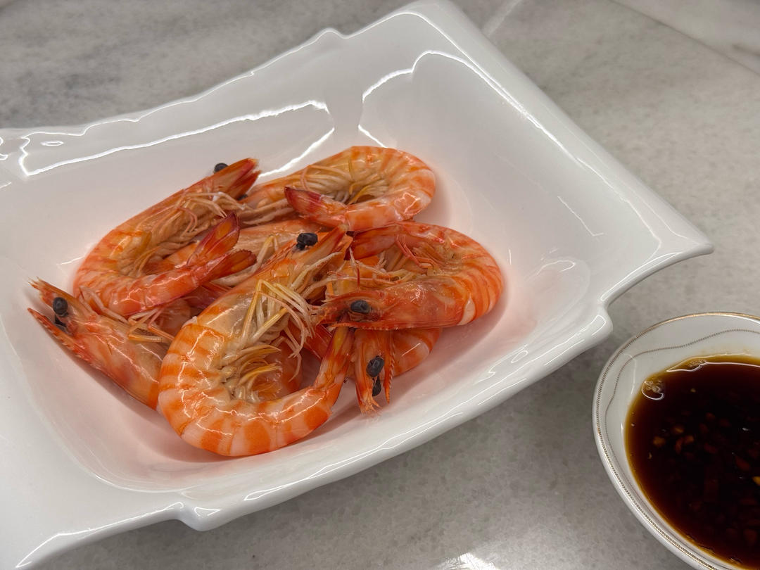 水煮虾（灵魂蘸料汁很关键哈😄）