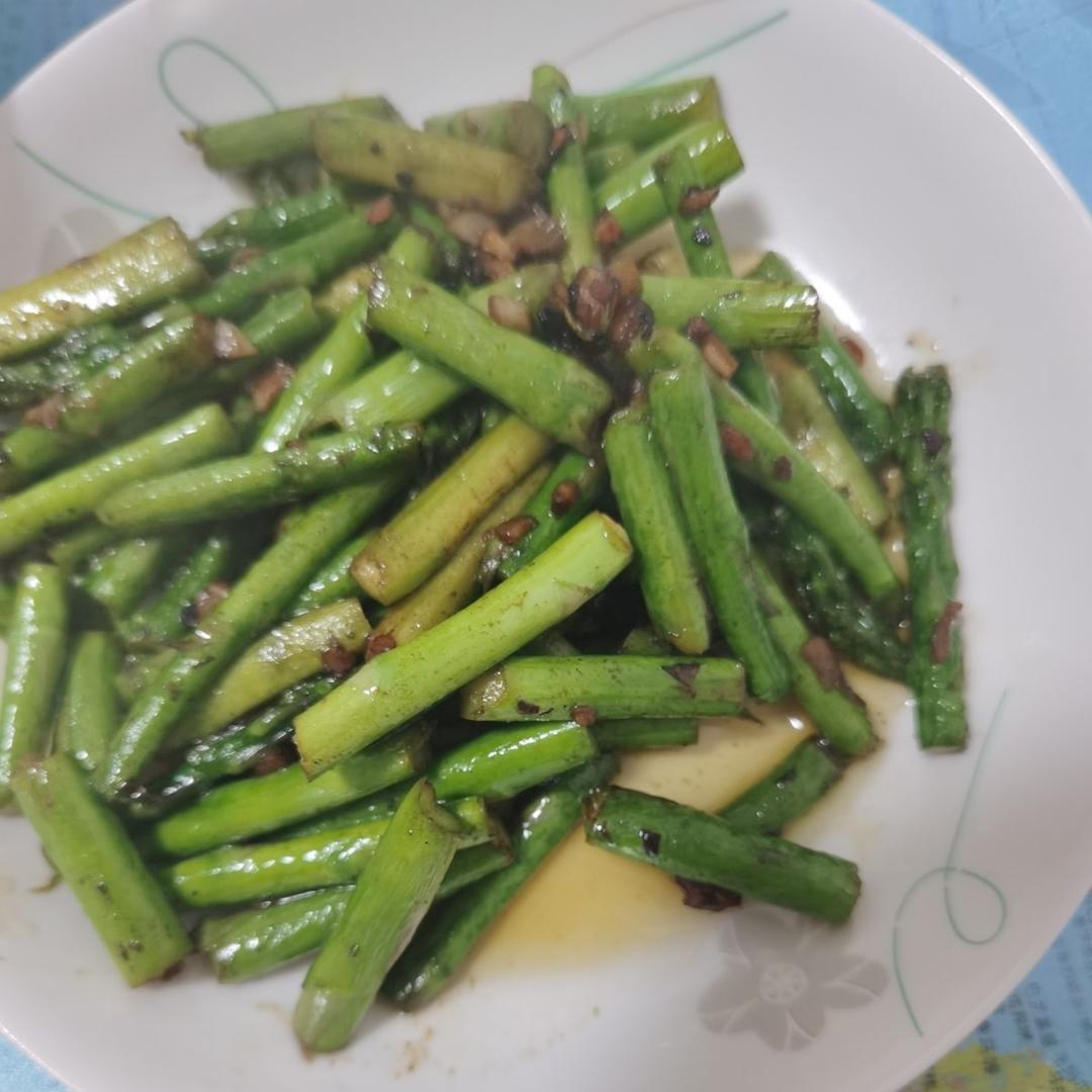 蒜香芦笋