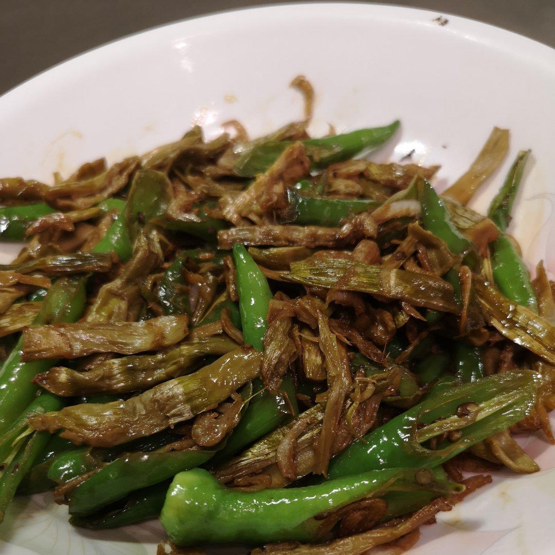 辣椒虾皮炒笋干