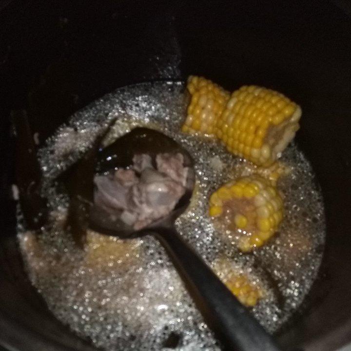 蒜香蚝油鸡翅中