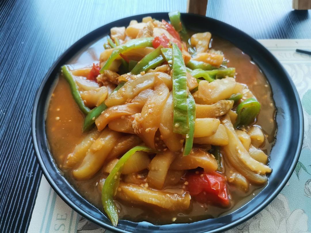 最家常的西红柿炒茄子😋