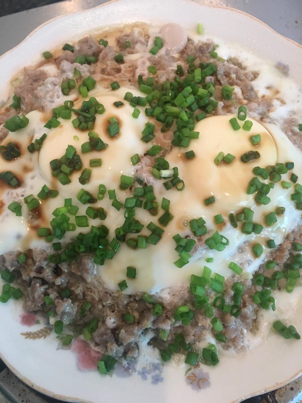 蛋蒸肉