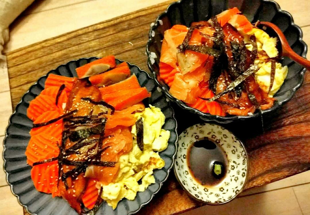 蒲烧鳗鱼盖饭（鳗丼）
