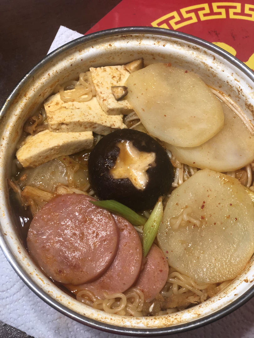 肥牛泡菜锅
