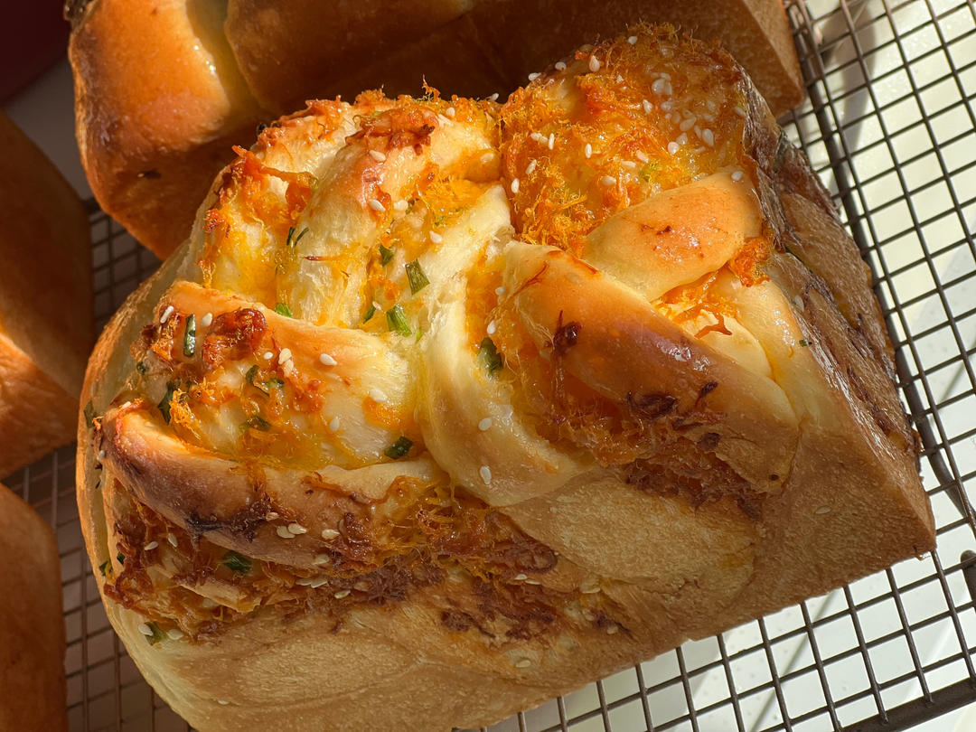 料多多系列--黑芝麻奶酥小吐司